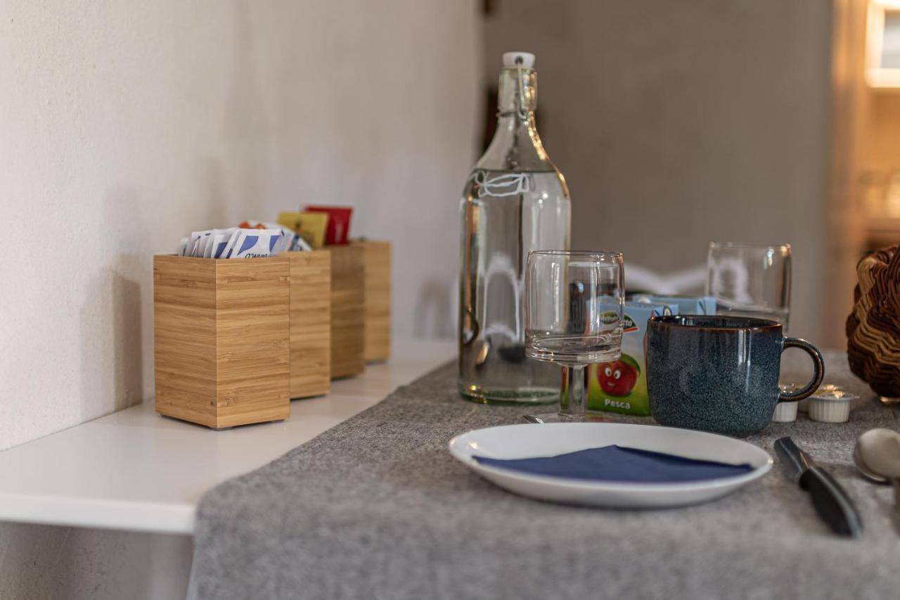 Relais Del Brigante Panzió Settimo Vittone Kültér fotó