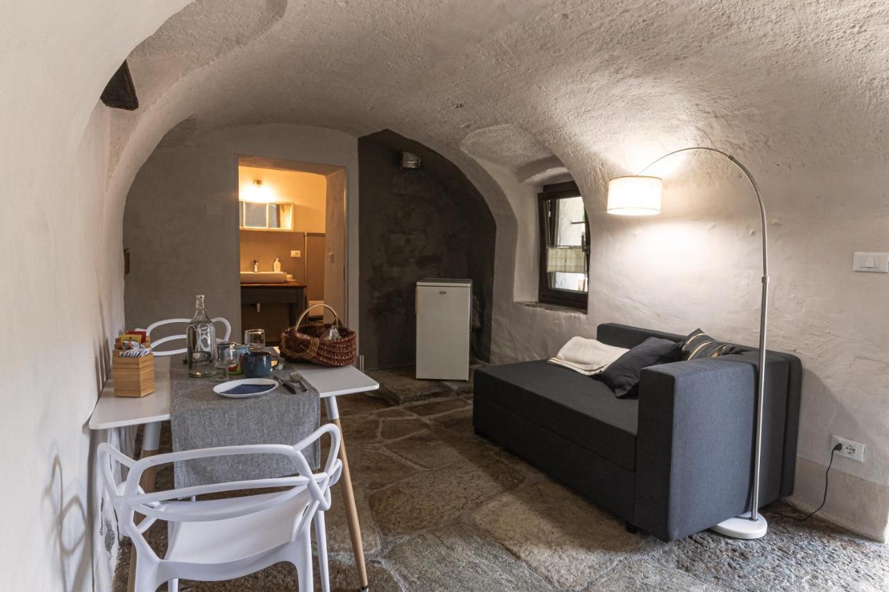 Relais Del Brigante Panzió Settimo Vittone Kültér fotó